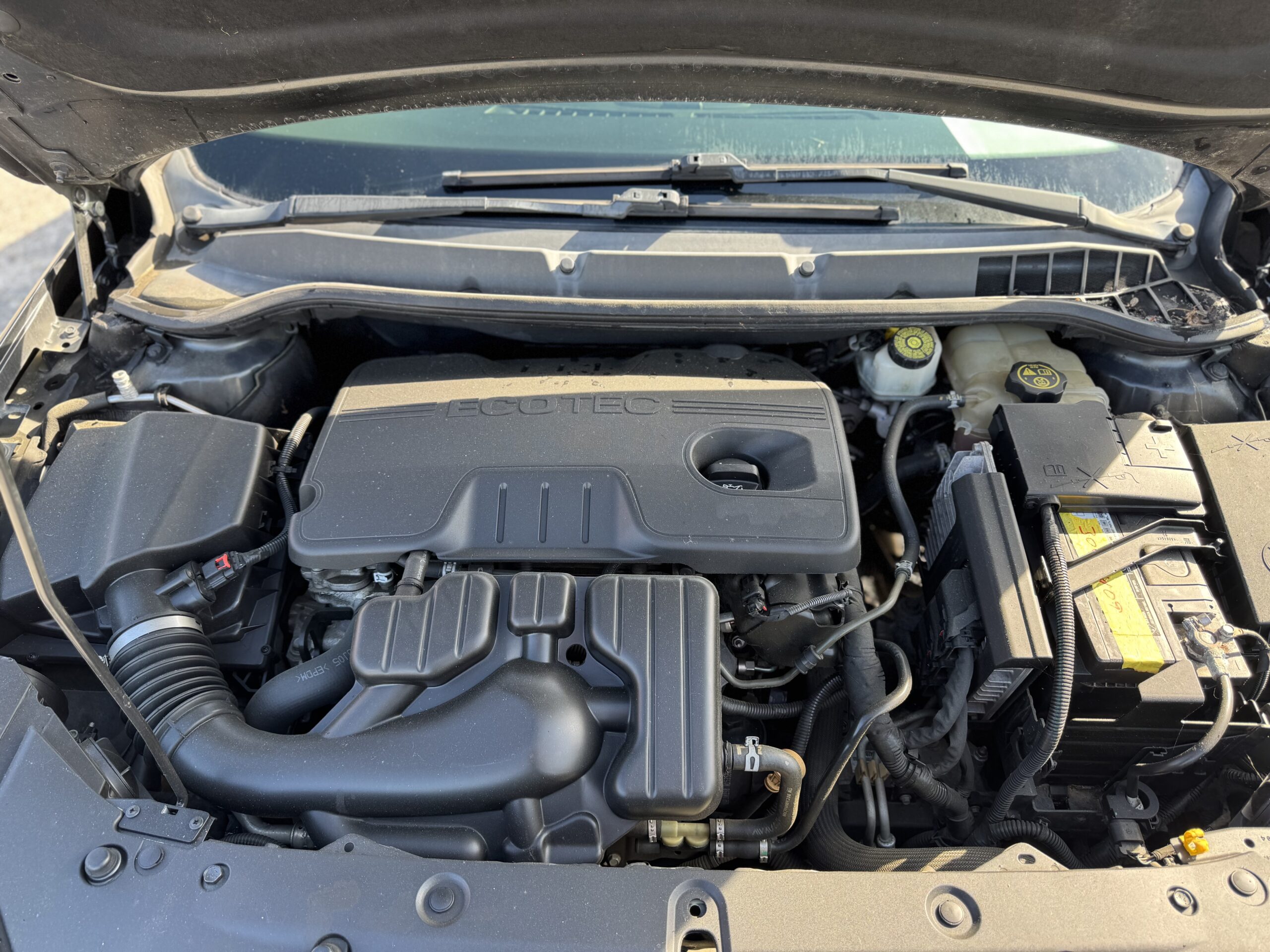 
								2016 Buick Verano full									