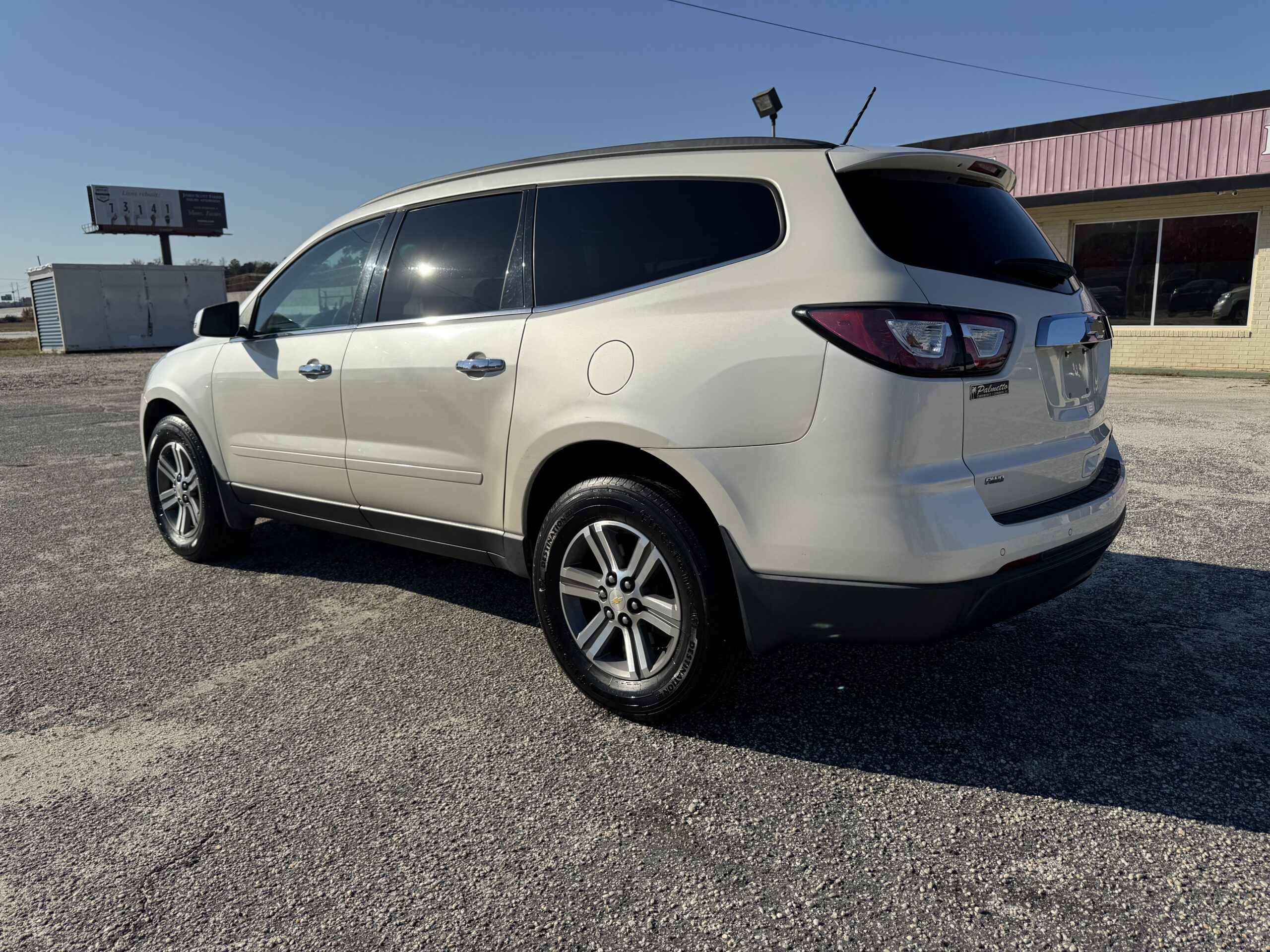 
								2015 Chevrolet Traverse LT full									
